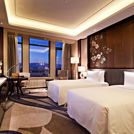 Wanda Realm Yinchuan Hotel Bagian luar foto