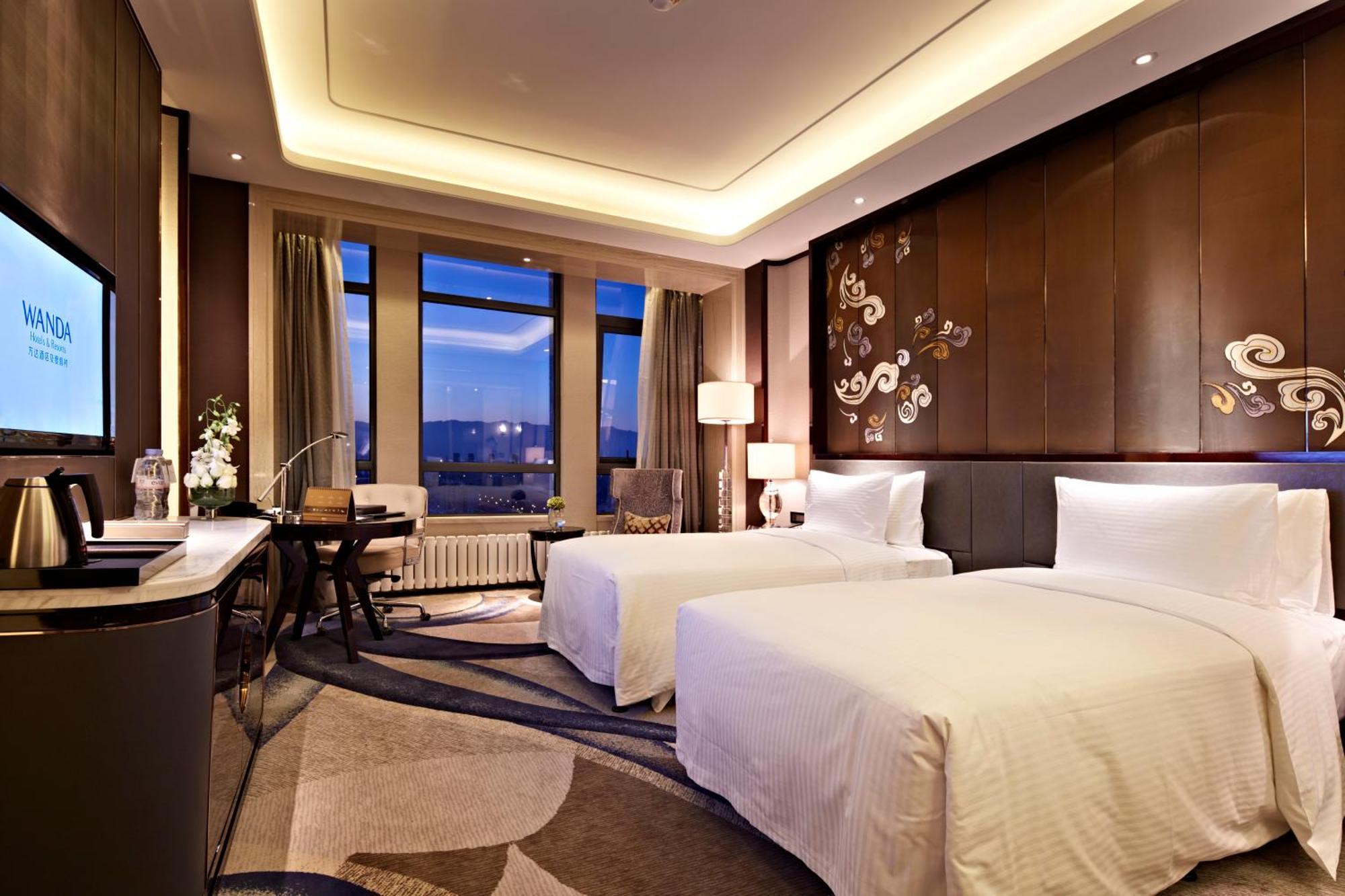 Wanda Realm Yinchuan Hotel Bagian luar foto