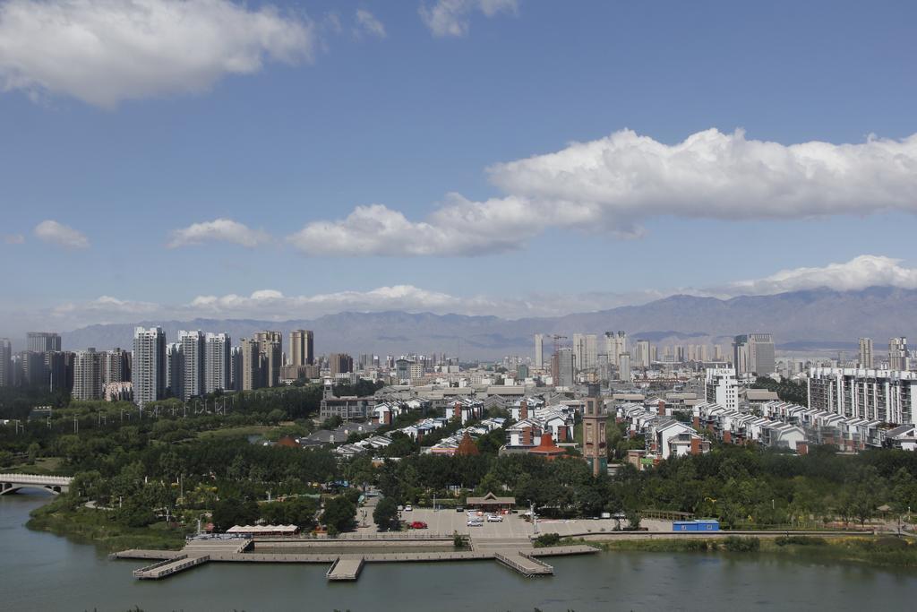 Wanda Realm Yinchuan Hotel Bagian luar foto